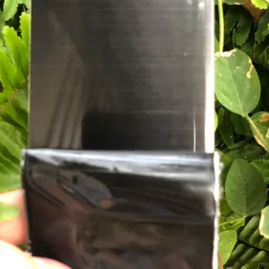 Inox màu đen